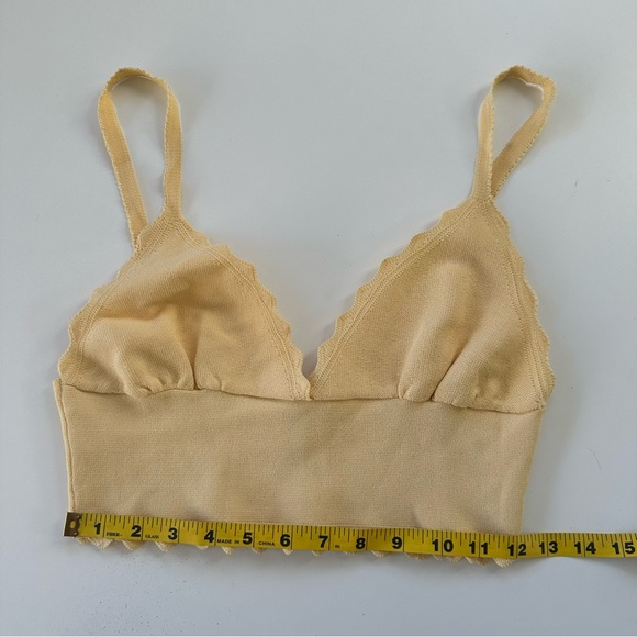 Princess Polly yellow crop top, size 8 - Picture 5 of 6